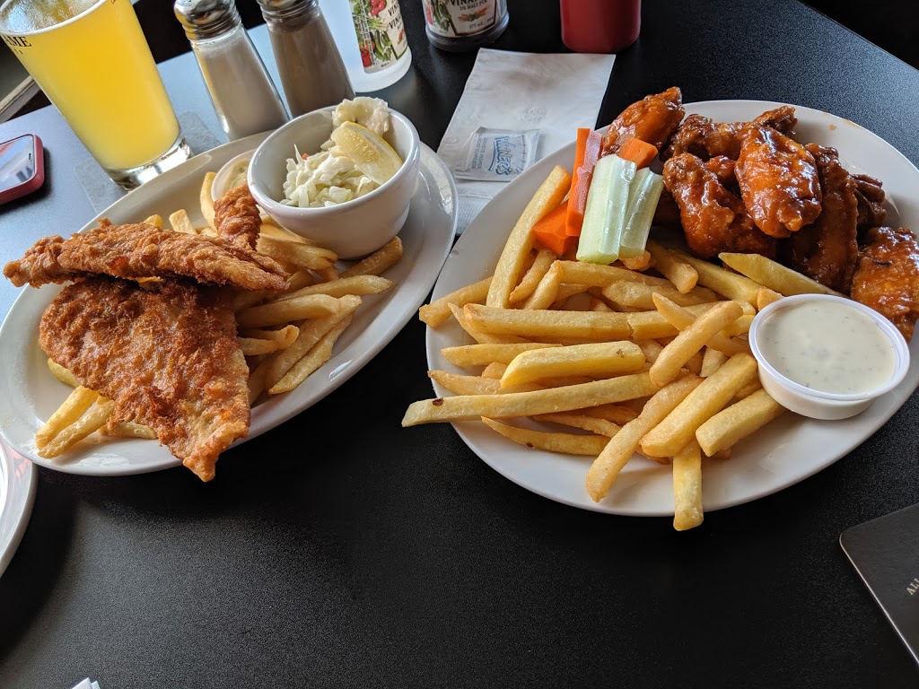 The Pub | 136 Water St, Port Perry, ON L9L 1B9, Canada | Phone: (905) 982-8880
