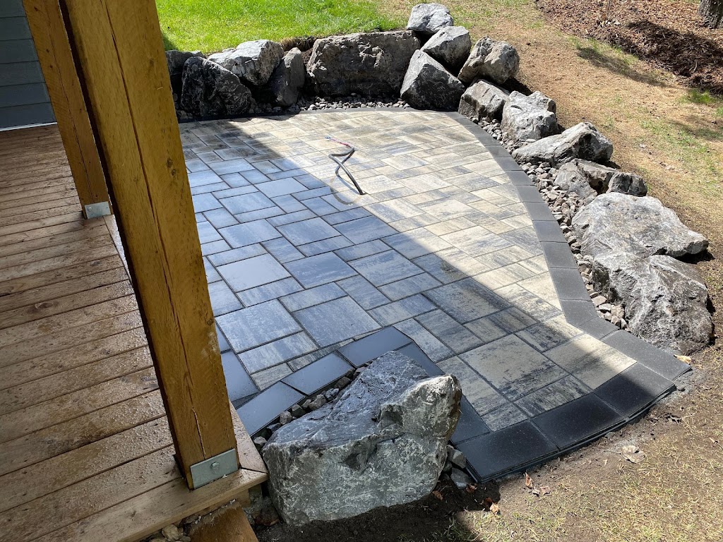 Monville Landscaping | 39105 RR10, AB T4E 0G5, Canada | Phone: (587) 877-7220