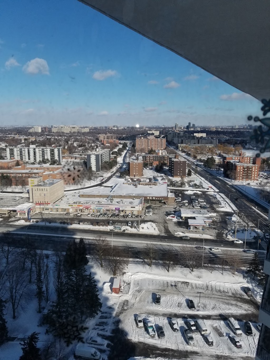 Applewood Place | 1333 Bloor St, Mississauga, ON L4Y 3T6, Canada | Phone: (905) 625-1818