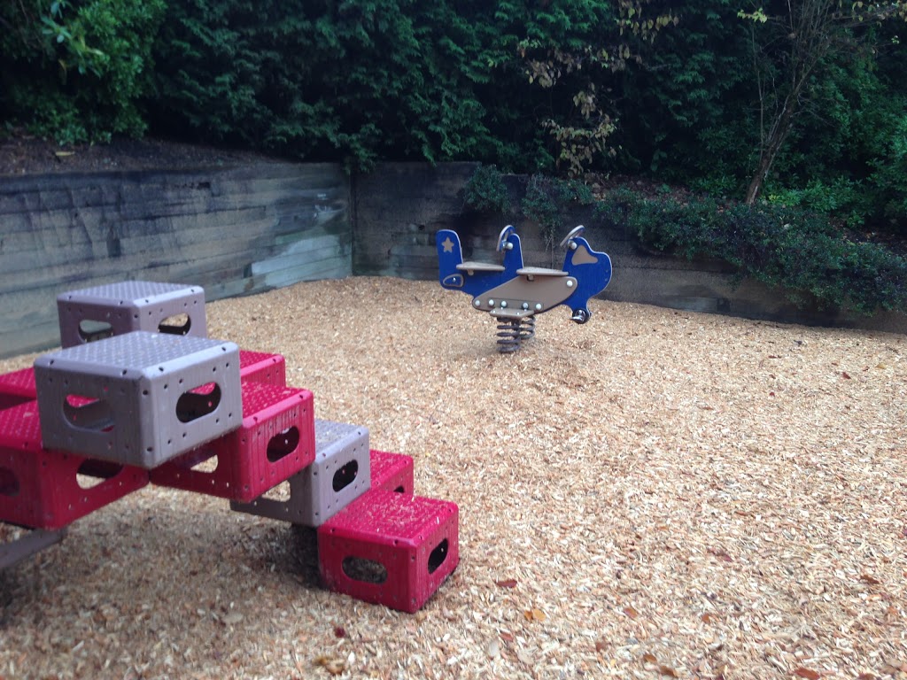Tanglewood Tot Lot | Tanglewood Ln, Coquitlam, BC V3E 2V3, Canada | Phone: (604) 927-3000