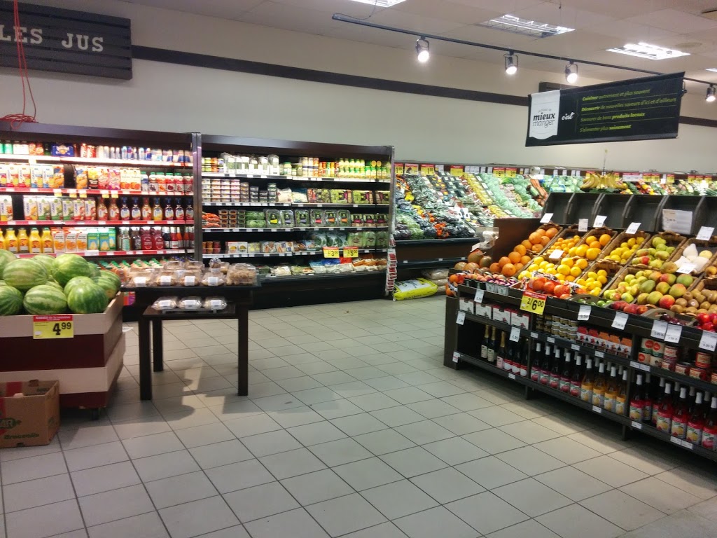 Marché tradition | 30 Rue Saint-Jean-Baptiste, Sainte-Madeleine, QC J0H 1S0, Canada | Phone: (450) 795-3355