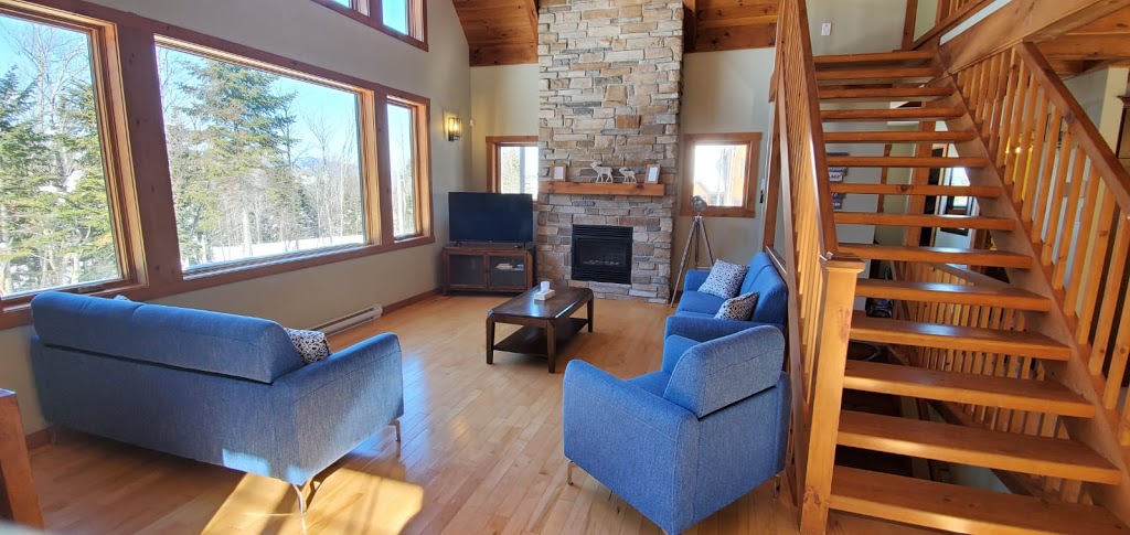 Chalet Älpha-Ö | 6 Chemin de la Claudia, Petite-Rivière-Saint-François, QC G0A 2L0, Canada | Phone: (418) 271-0739