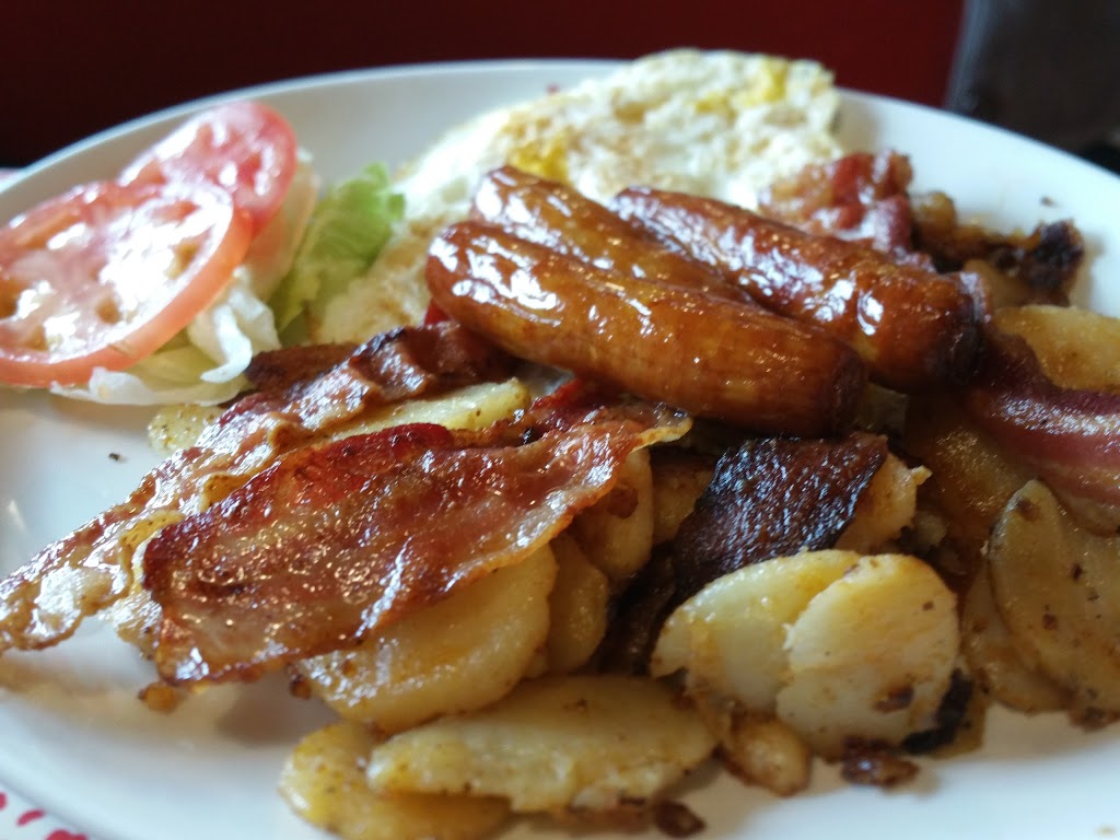Wimpys Diner | 1470 Weber St E, Kitchener, ON N2A 2Y5, Canada | Phone: (519) 893-1458