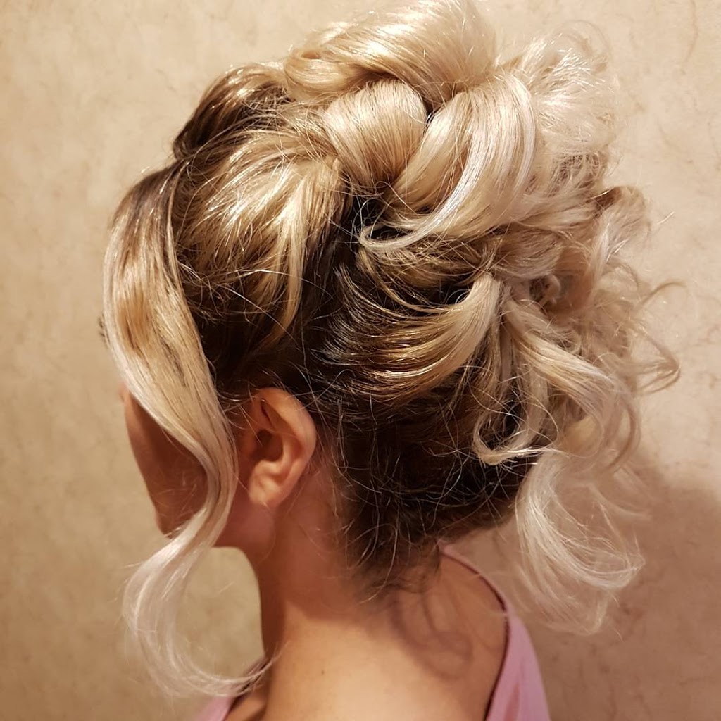 Define Hair Studio Inc | 8099 Weston Rd, Woodbridge, ON L4L 0C1, Canada | Phone: (905) 265-1860