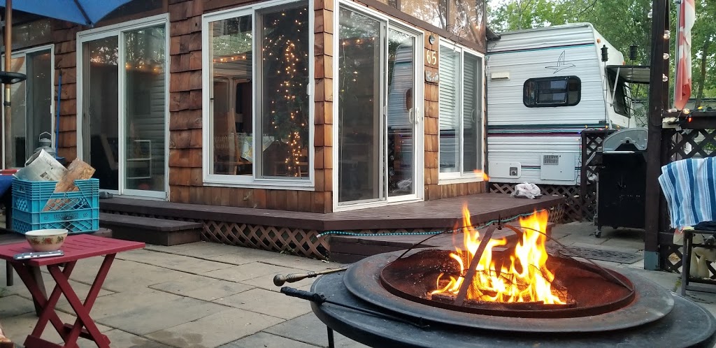 Lilac Resort; RV, Lodging and Water Slide Park | Trans-Canada Hwy, Ste. Anne, MB R5H 1C1, Canada | Phone: (204) 422-5760