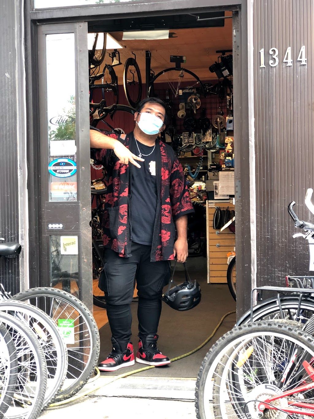 Cycles St-Laurent | 1344 Rue du Collège, Saint-Laurent, QC H4L 2L2, Canada | Phone: (514) 744-1677