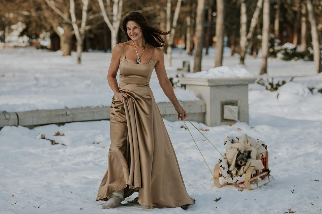 Nolasco Image Productions | 35 Midhurst Heights, Stoney Creek, ON L8J 0K9, Canada | Phone: (905) 973-3686