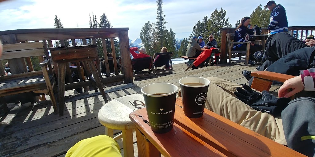 Summit Hut | East Kootenay F, BC V0A 1K5, Canada | Phone: (250) 341-1399