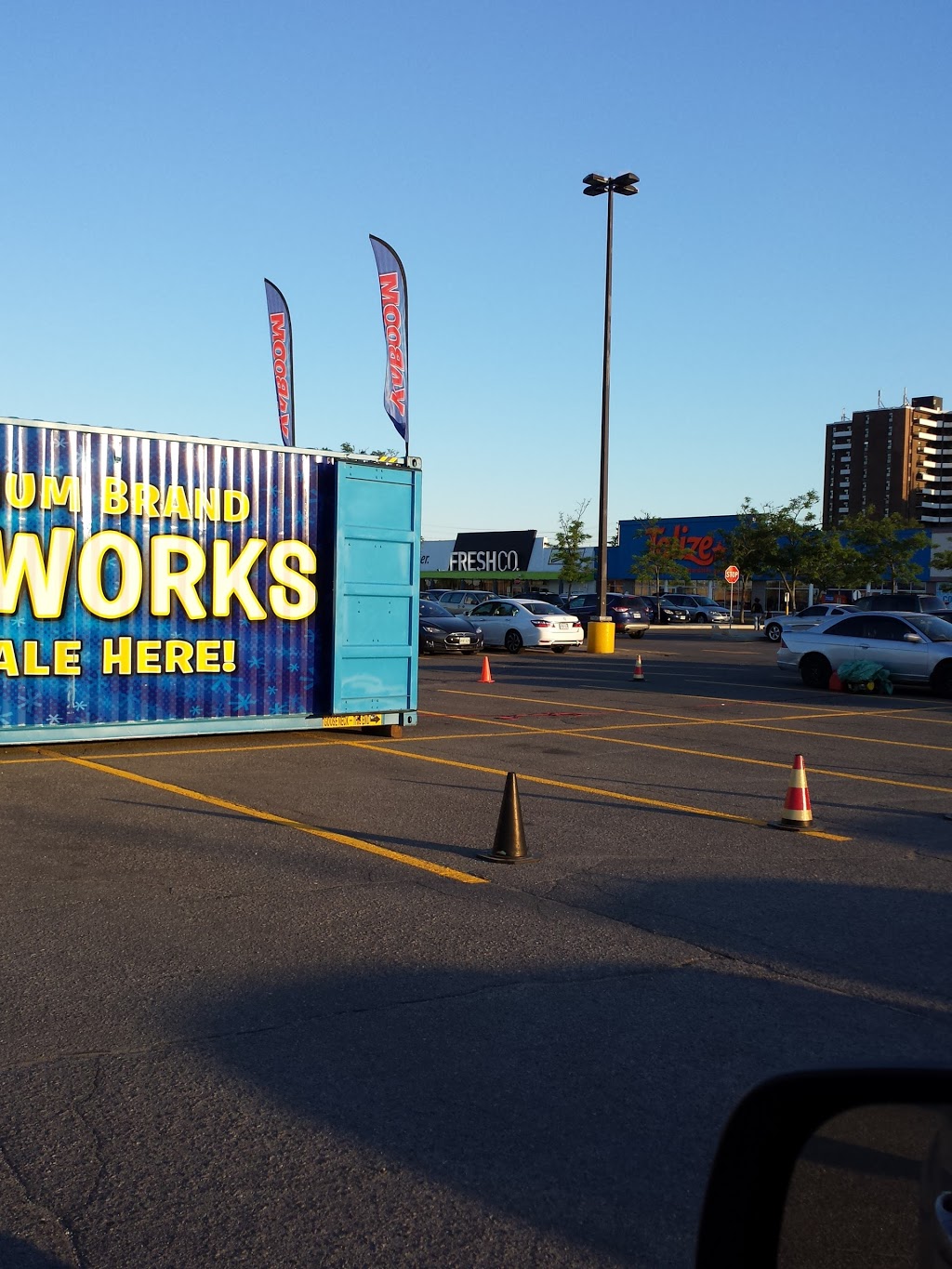 Kaboom Fireworks | Mississauga Plaza, 3100 Dixie Rd, Mississauga, ON L4Y 2A6, Canada | Phone: (289) 806-2126