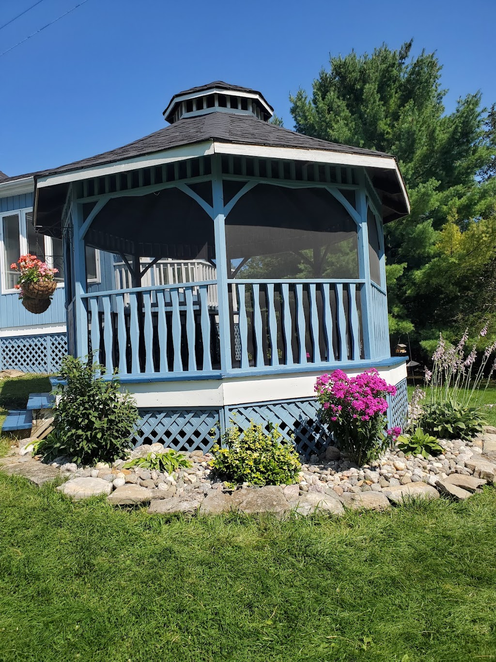Bakers Painting | 86 Dundas St E, Belleville, ON K8N 1C1, Canada | Phone: (613) 449-0315