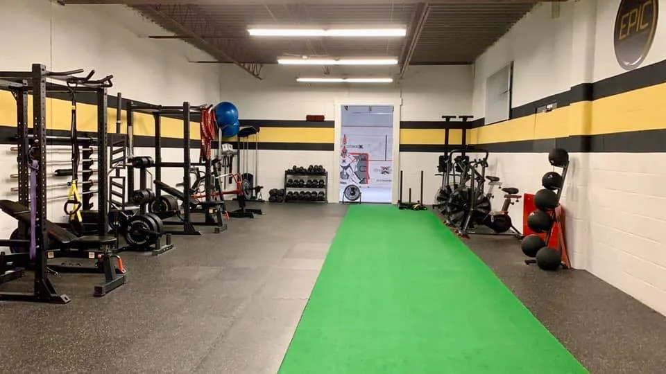 Amanda Pereira, Registered Massage Therapy (RMT) | 1450 Wallace Rd, Oakville, ON L6L 2Y2, Canada | Phone: (905) 483-5560