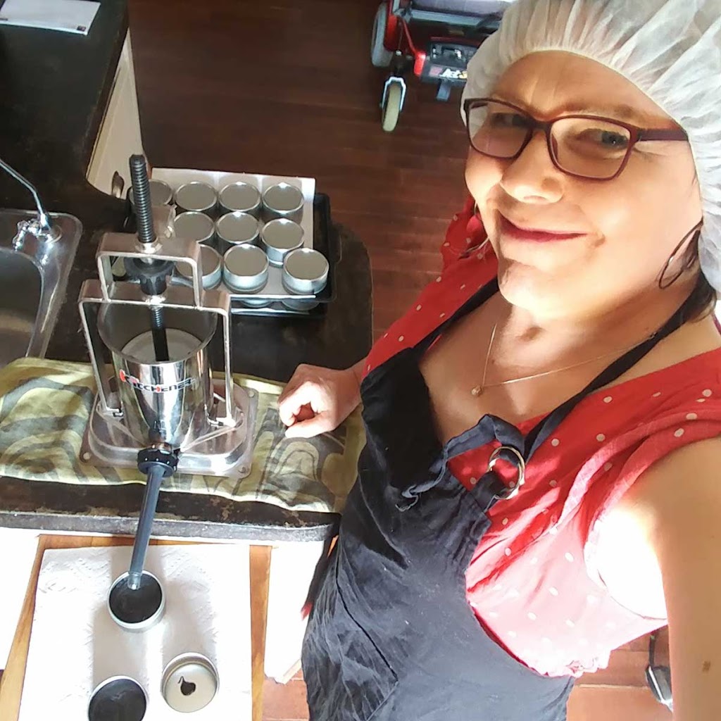 Riverstone Studios / Riverstone Naturals - Organic Skincare | 4 Eco Village Rd Box 506, Craik, SK S0G 0V0, Canada | Phone: (306) 203-9606