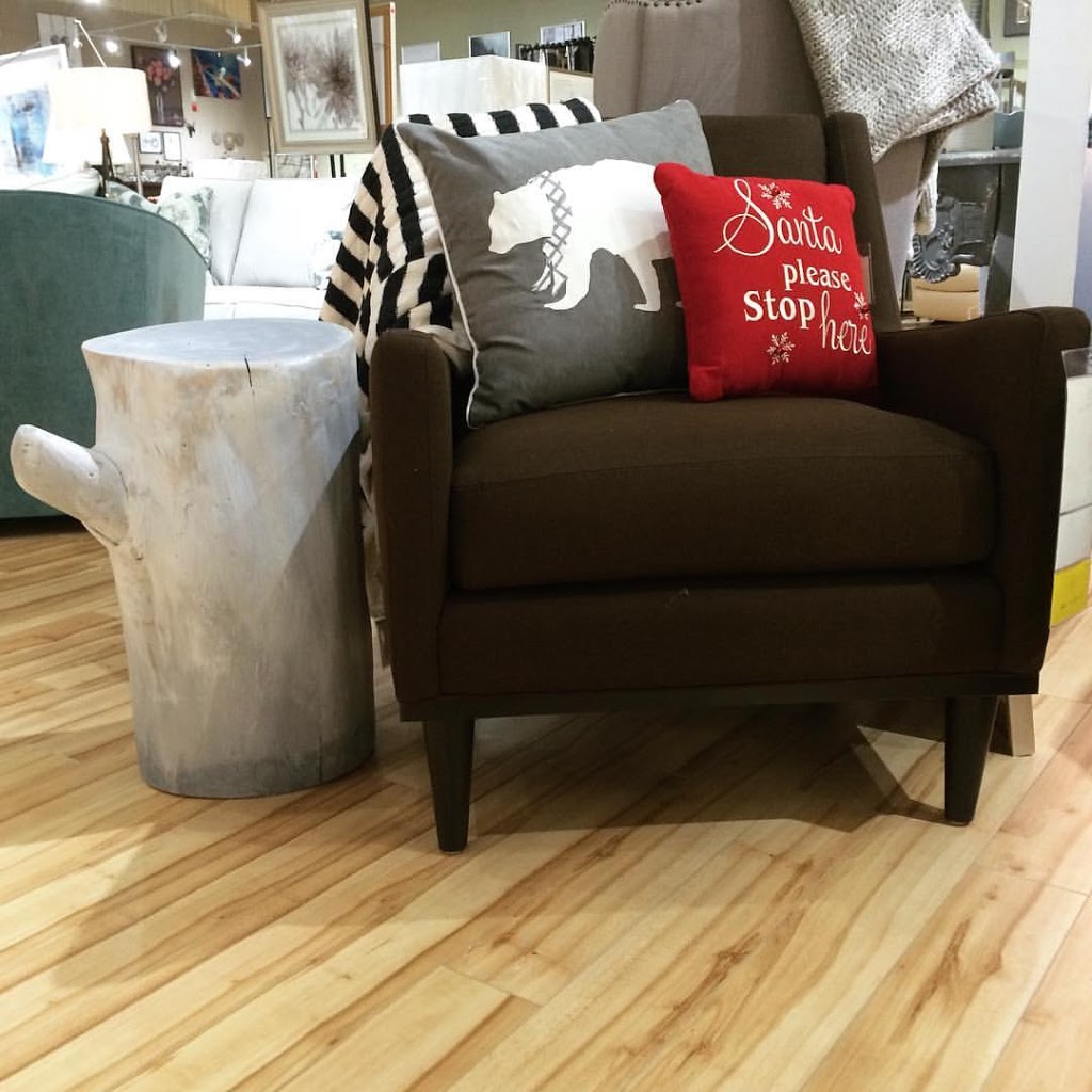 Gananoque Home Furniture | 875 Stone St N, Gananoque, ON K7G 3E4, Canada | Phone: (613) 382-3386