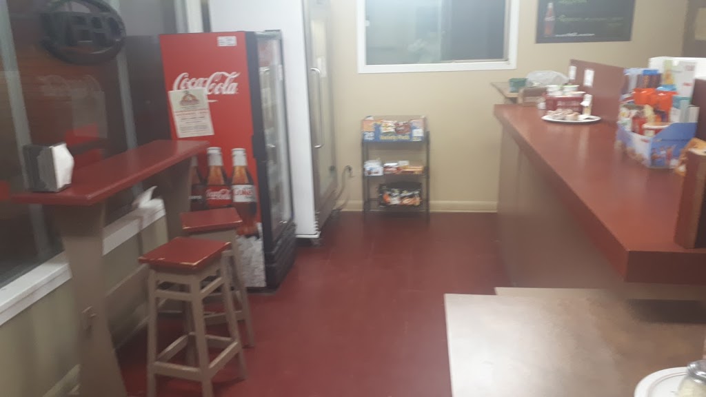 Village Pizza | 426 Main Street Bath, Bath, ON K0H 1G0, Canada | Phone: (613) 352-7481