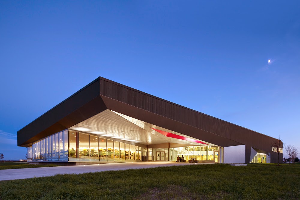 Waterloo Public Library - Main Library | 35 Albert St, Waterloo, ON N2L 5E2, Canada | Phone: (519) 886-1310