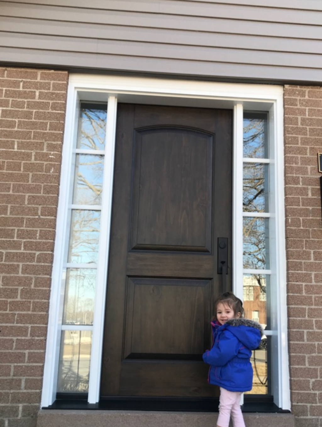 Dundas Custom Door Company 425 Harvest Rd, Dundas, ON L9H 5E2, Canada