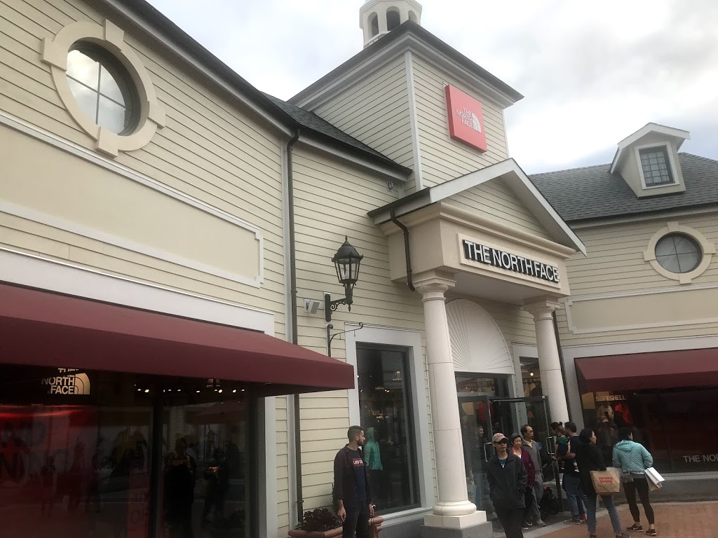 The North Face Outlet | 7899 Templeton Station Rd Suite 1131, Richmond, BC V7B 0B7, Canada | Phone: (604) 257-2950