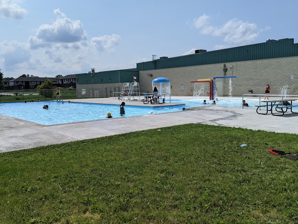 Stronach Pool | 1221 Sandford St, London, ON N5Z 4Z1, Canada | Phone: (519) 661-4426