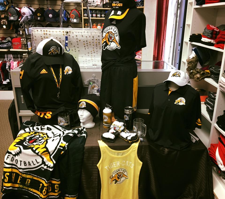 Kee 2 Collections Sports Store | 66 Mall Rd #2, Hamilton, ON L8V 5B8, Canada | Phone: (905) 383-6419