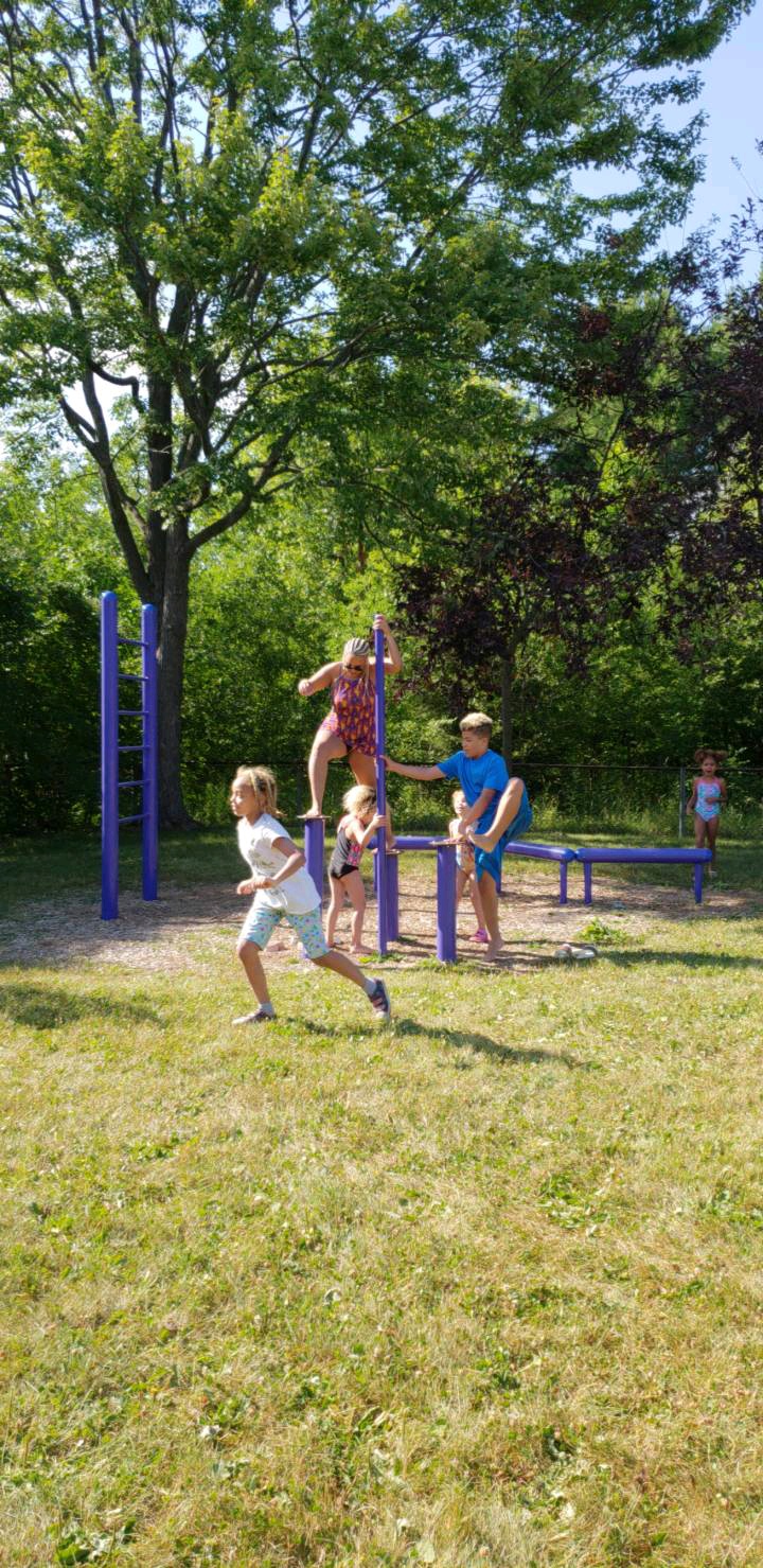 Heron Park | 999 Heron Rd, Ottawa, ON K1H, Canada | Phone: (613) 247-4808
