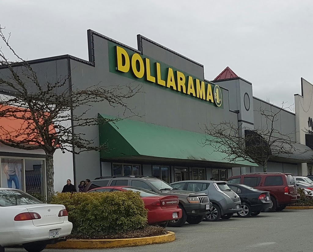 Dollarama | Kings Cross Building, 7488 King George Blvd, Surrey, BC V3W 0H9, Canada | Phone: (604) 635-0425