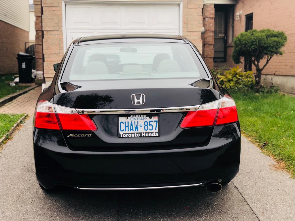 Klassic Car Wash | 3171 Derry Rd E, Mississauga, ON L4T 1A8, Canada | Phone: (905) 671-9274