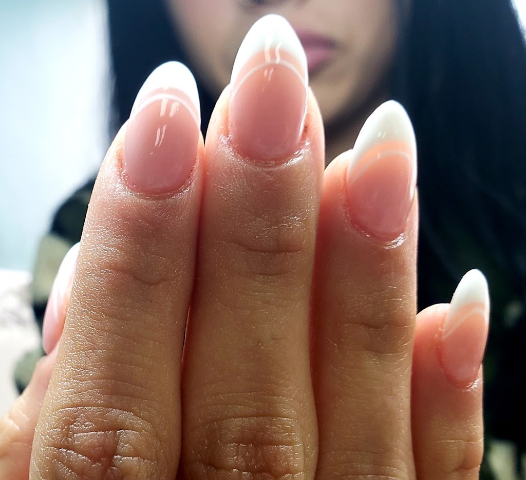 JESSICAS NAILS SPA | 34 Edgedale Dr NW #8A, Calgary, AB T3A 2R4, Canada | Phone: (403) 547-8889