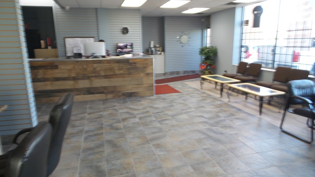 Regional Truck Rental/Sales | 401 Parkdale Ave N, Hamilton, ON L8H 5Y4, Canada | Phone: (289) 246-9336