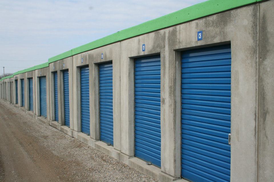 Forest City Storage | 151 Thompson Rd, London, ON N5Z 2Y7, Canada | Phone: (519) 680-2341