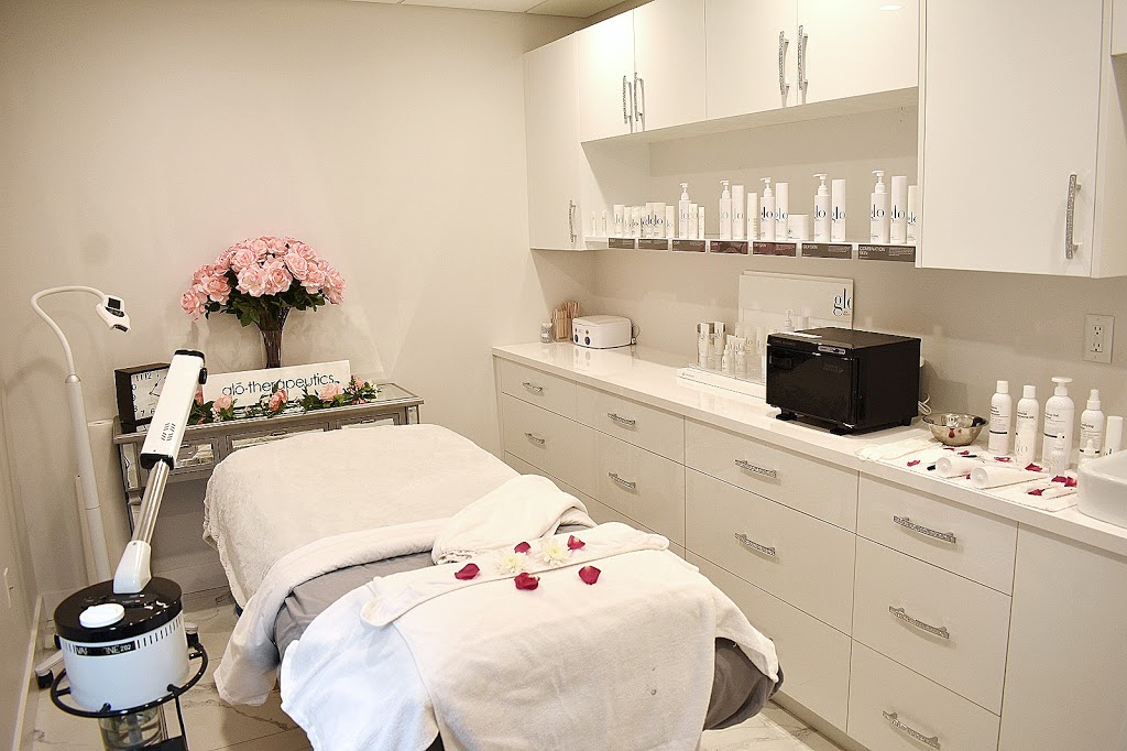 Xccessorize.me Salon | 1947 Underhill St #105, Kelowna, BC V1X 7Z6, Canada | Phone: (250) 469-9693