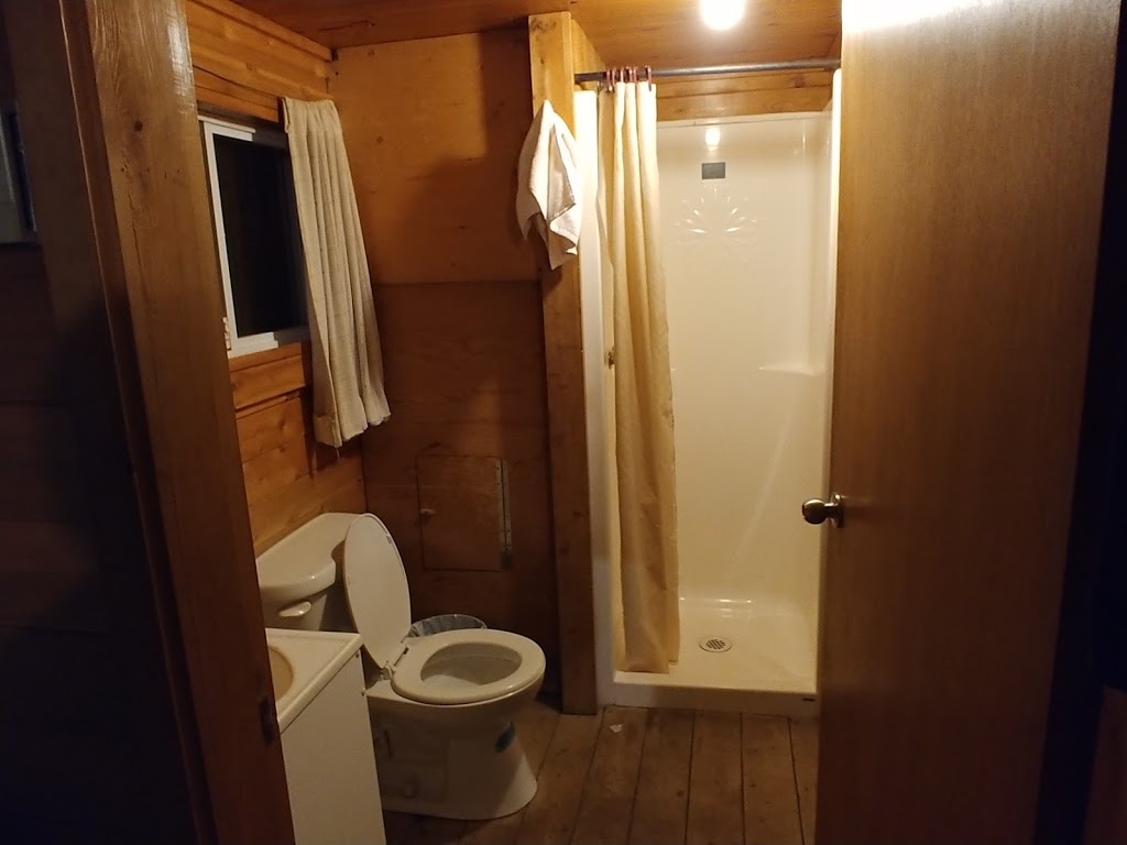 Pourvoirie Mijocama | 250 ch du Lac Giles, Gracefield, QC J0X 1W0, Canada | Phone: (819) 449-8943