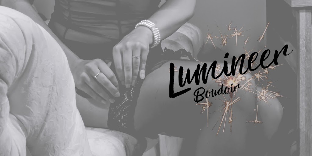 Lumineer Boudoir | 369 Muskoka Beach Rd, Gravenhurst, ON P1P 1M7, Canada | Phone: (705) 205-2094