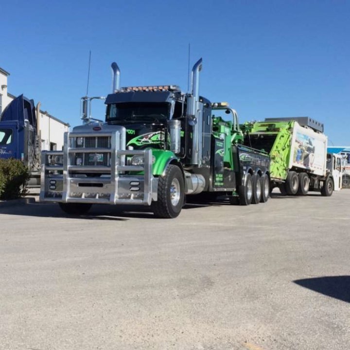 Champion Towing Ltd. | 1425 Brookside Blvd, Winnipeg, MB R2R 1V6, Canada | Phone: (204) 633-8868