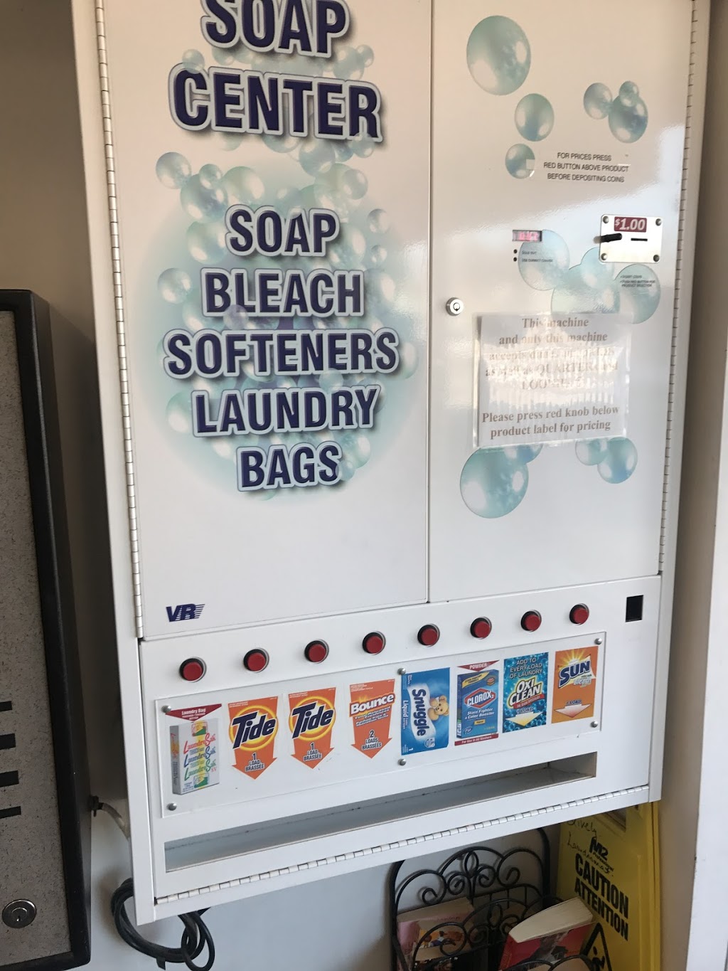 LIVELY LAUNDROMAT & CAR WASH | 231 9th Ave, Lively, ON P3Y 1M6, Canada | Phone: (705) 561-2791