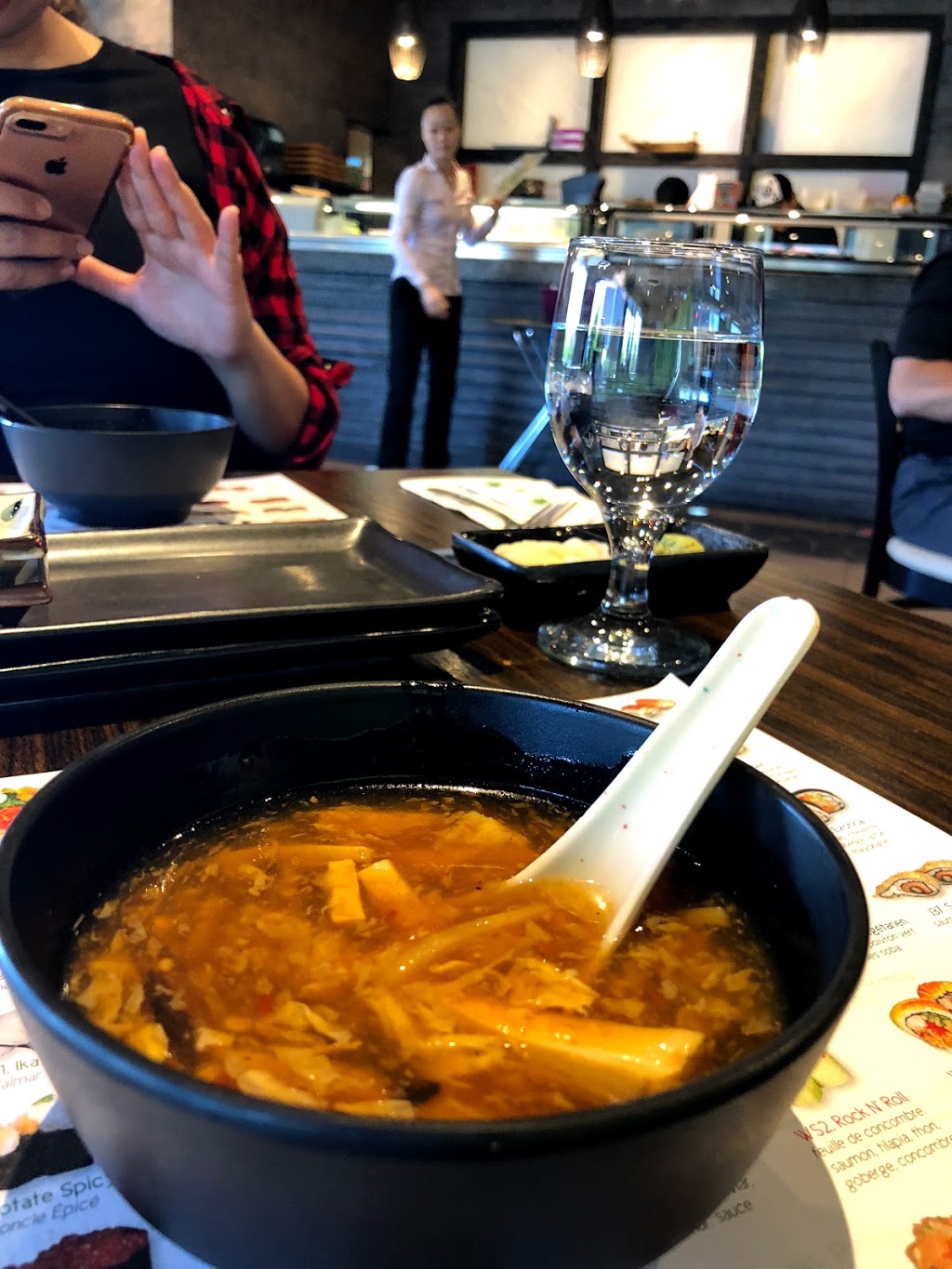 Sushi Palace | 1001 Boulevard de Montarville #40, Boucherville, QC J4B 6R2, Canada | Phone: (450) 449-0081