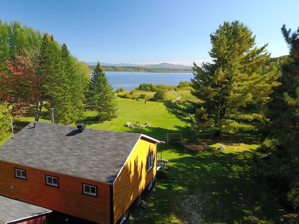 Refuge du héron | 101 Chemin de la Plage, Piopolis, QC G0Y 1H0, Canada | Phone: (819) 582-2346