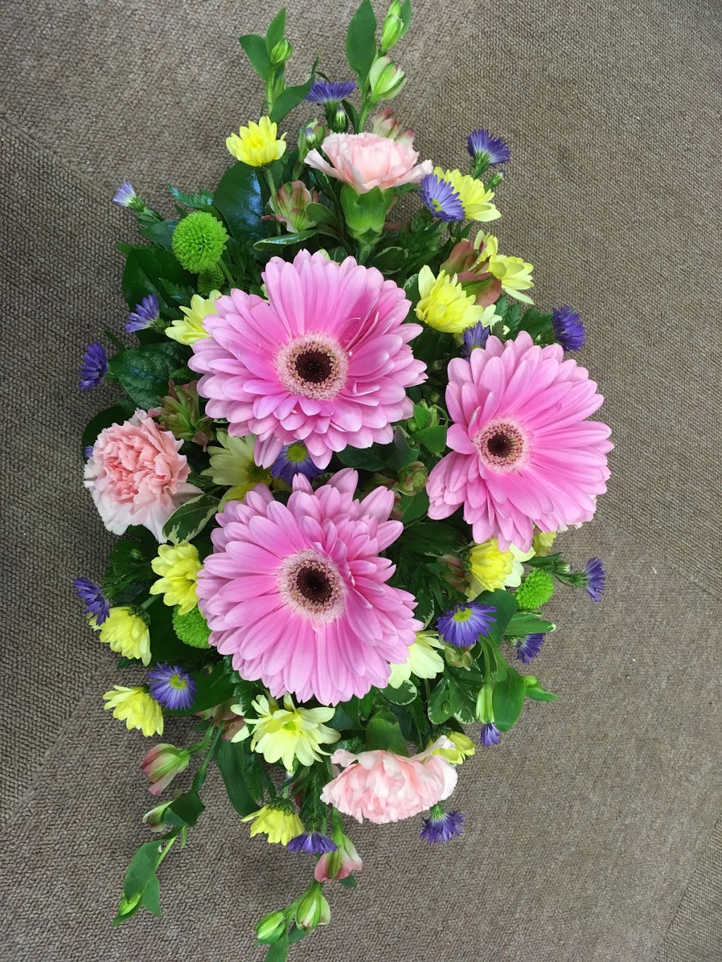 Simply Unique Flowers & Gifts | 51 Berry St, Meaford, ON N4L 1G4, Canada | Phone: (519) 538-9486