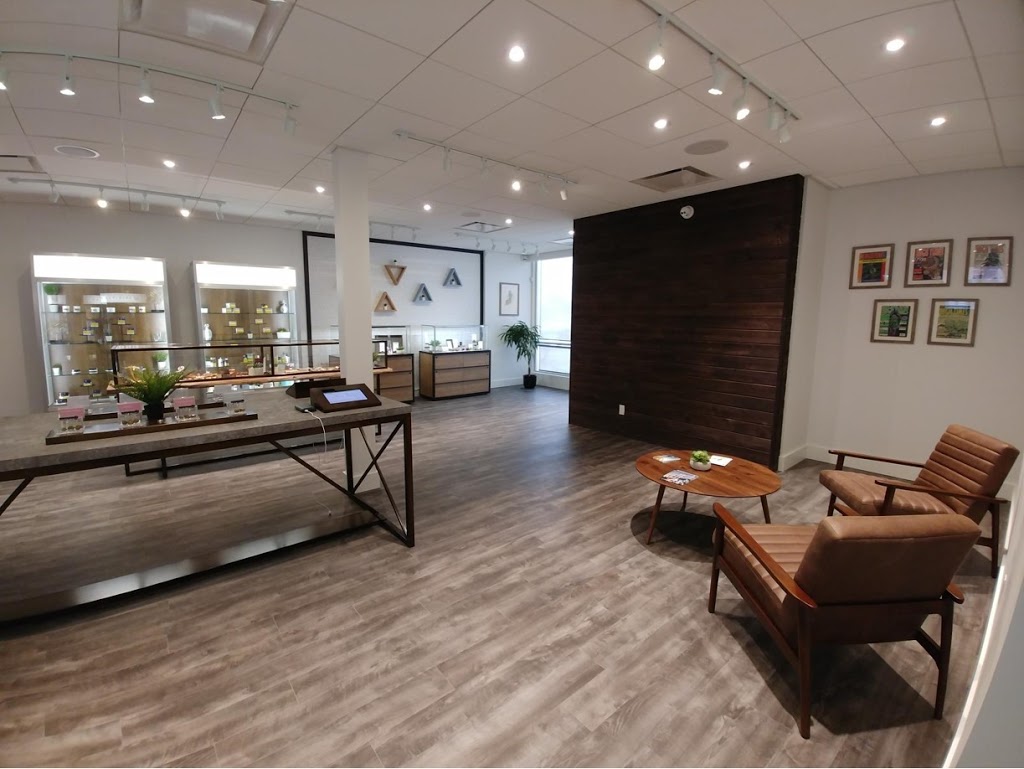 Spiritleaf - Ironstone Centre | 13111 156 St NW, Edmonton, AB T5V 1V2, Canada | Phone: (780) 447-4448
