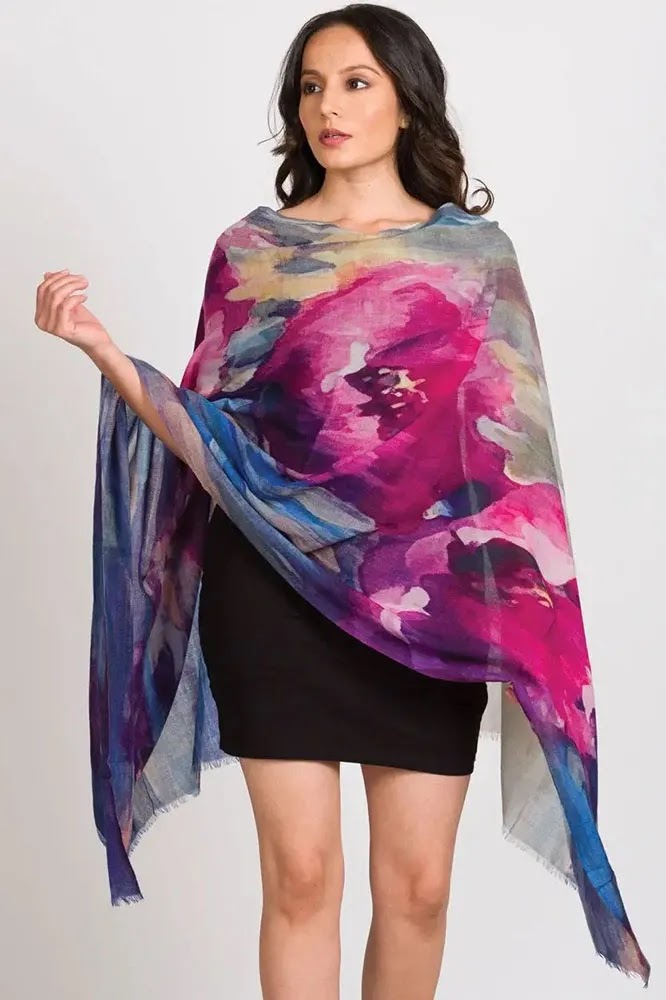 Heart in Hand: World Boutique | 11 Bridge St, Renfrew, ON K7V 3R1, Canada | Phone: (613) 413-5776