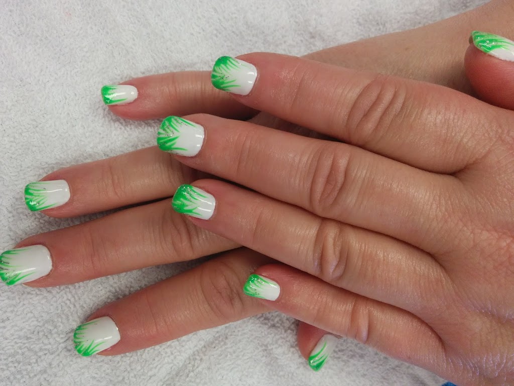 Queens Nails | 111 RR 20 unit 1b, Fonthill, ON L0S 1E0, Canada | Phone: (905) 892-9656