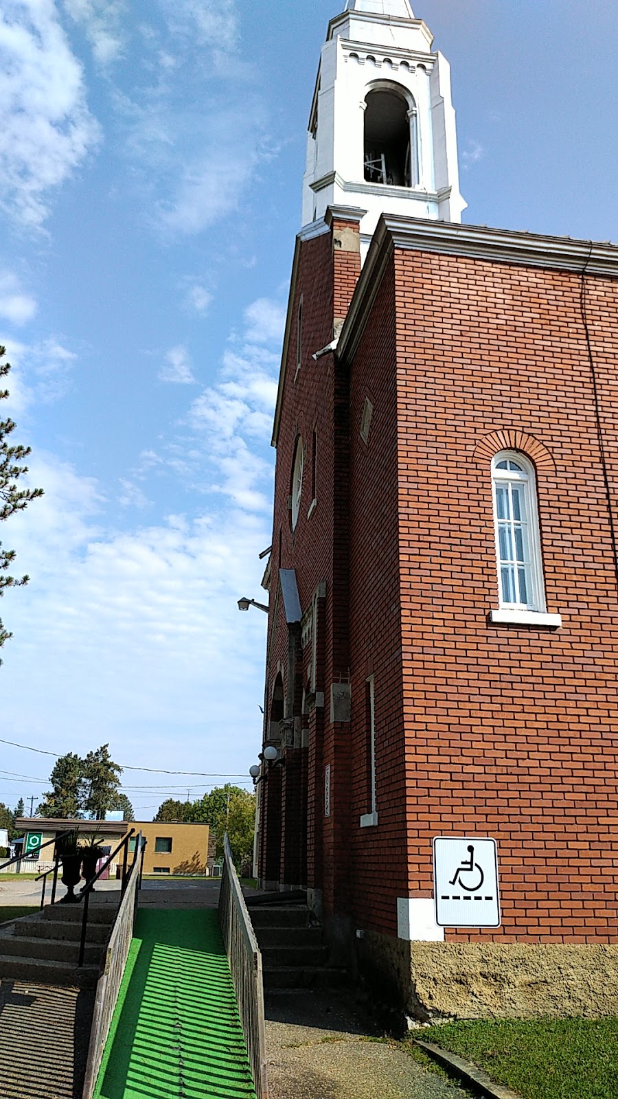 Notre Dame de la Merci Parish | 198 Rue Principale, Huberdeau, QC J0T 1G0, Canada | Phone: (819) 687-9151