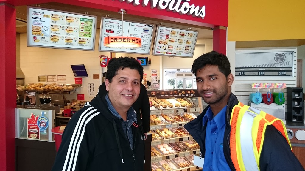 Esso | 10010 McLaughlin Rd N, Brampton, ON L7A 2X6, Canada | Phone: (905) 495-7473