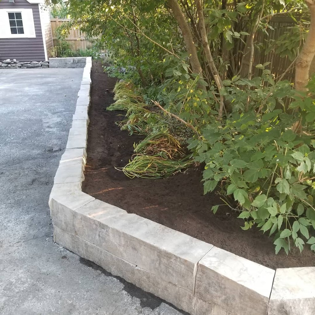 Your Outer Space Landscape & Design | 2134 Alta Vista Dr, Ottawa, ON K1H 7L8, Canada | Phone: (613) 314-0688