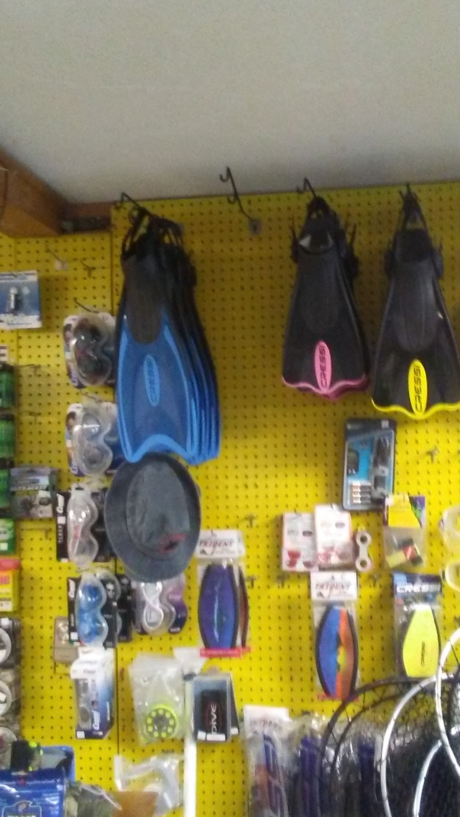 Divers Nook | 55 Bowes St, Parry Sound, ON P2A 2L4, Canada | Phone: (705) 746-9757