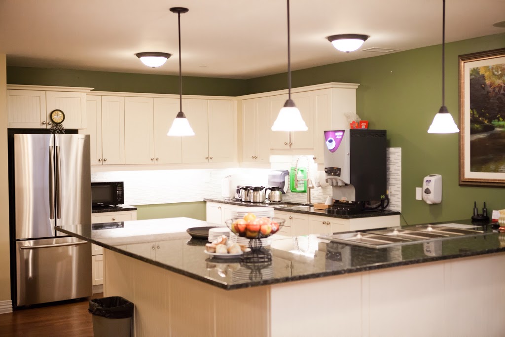 Revera Evergreen | 2220 162 Ave SW, Calgary, AB T2Y 5E4, Canada | Phone: (403) 201-3555