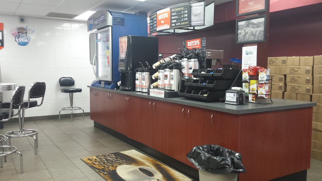 Supreme Convenience | 1810 Lake Trail Rd, Courtenay, BC V9N 9C2, Canada | Phone: (250) 334-4347