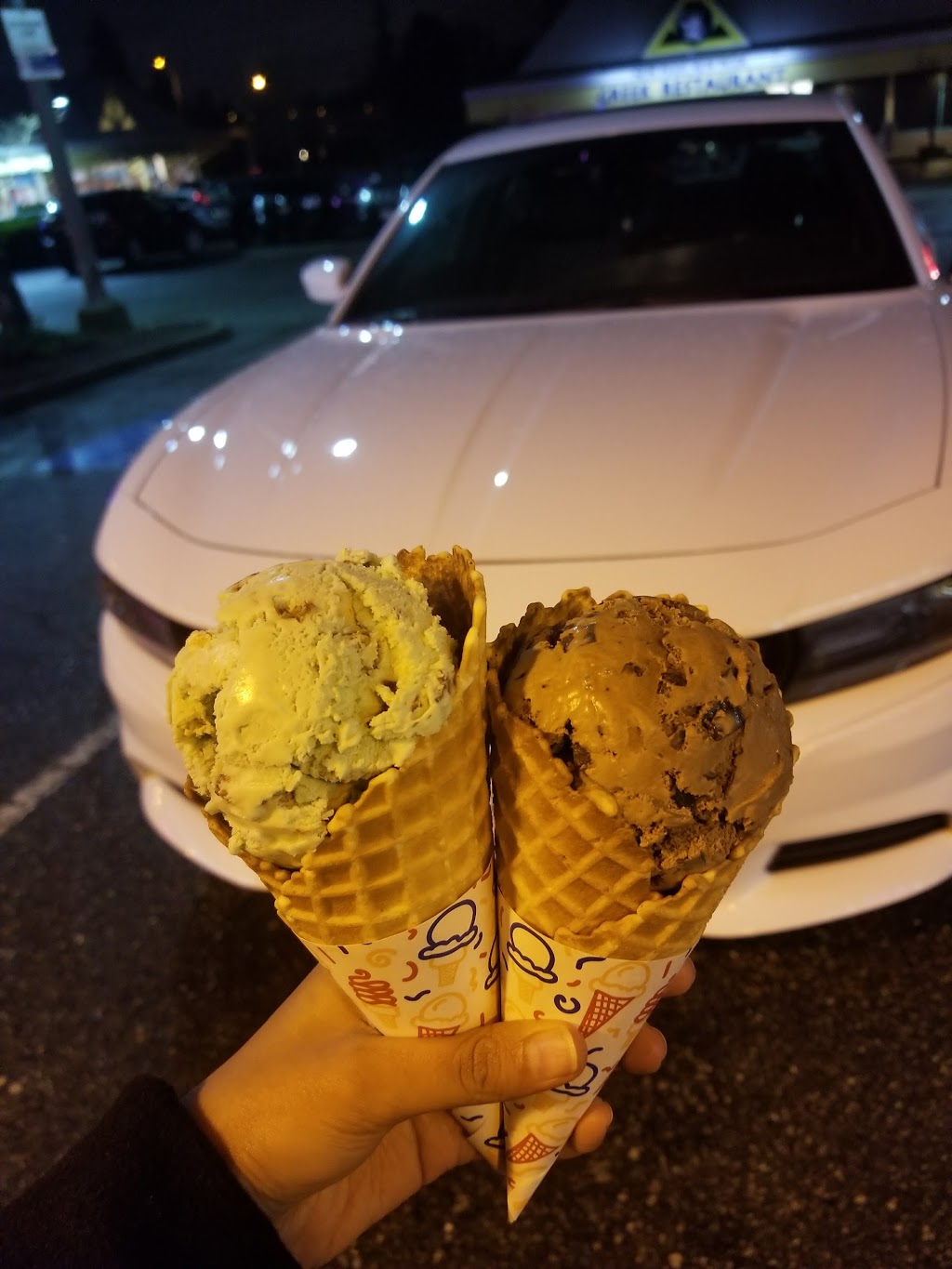 Baskin Robbins | 6351 152 St, Surrey, BC V3S 3K8, Canada | Phone: (604) 597-6498