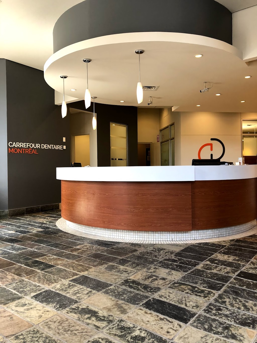 Carrefour Dentaire de Montreal | 1101 Rue Bélanger, Montréal, QC H2S 1H6, Canada | Phone: (514) 721-6006