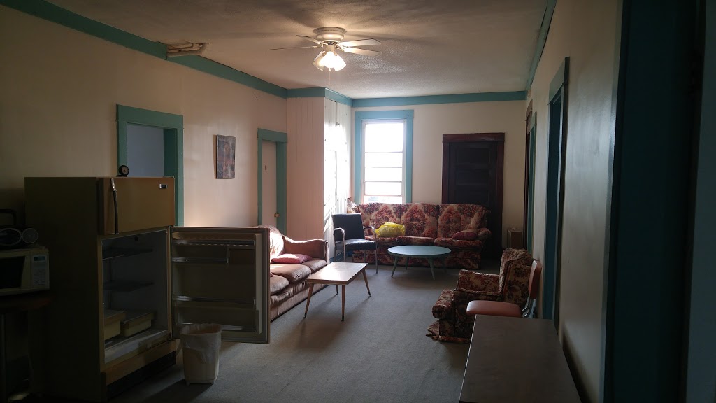 Dinsmore Hotel | 200 Main St, Dinsmore, SK S0L 0T0, Canada | Phone: (306) 846-2238