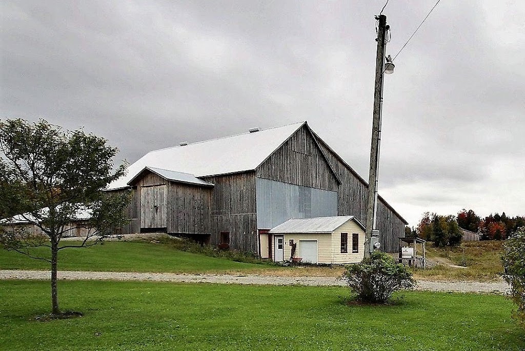 La bergerie en herbe | 90 Chemin de St Isidore, Martinville, QC J0B 2A0, Canada | Phone: (819) 835-0077